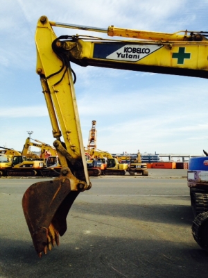 รถแบคโฮเก่าญี่ปุ่น Kobelco SK120-1