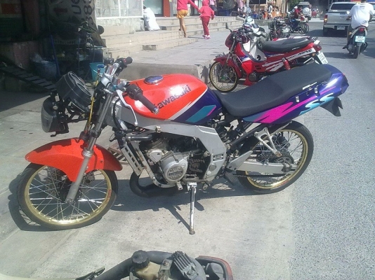 ขาย 7000(ลดราคา) บาท มีเล่ม ไม่มีชุดโอน อ่อนนุช 70/1 โทร.083-7167813