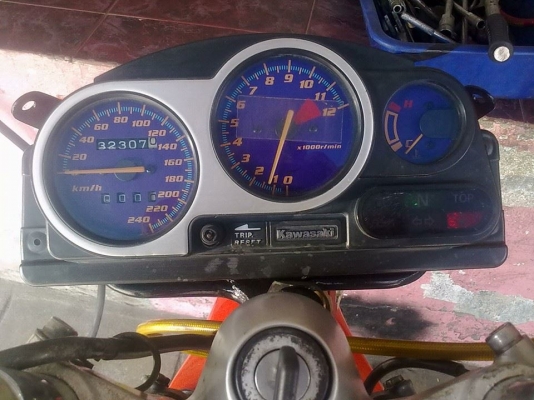 ขาย 7000(ลดราคา) บาท มีเล่ม ไม่มีชุดโอน อ่อนนุช 70/1 โทร.083-7167813