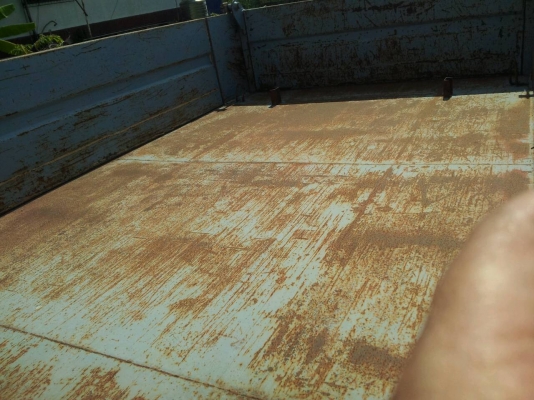 รถบรรทุก  ISUZU ปี 38 6 ล้อดัมพ์ ราคา 450,000 บ.