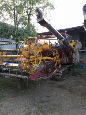 ขายรถเกี่ยวข้าว