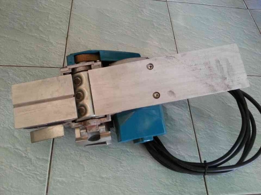 ขายกบไฟฟ้าขนาด3นิ้วพร้อมใช้งานสภาพสวยๆถูกครับ