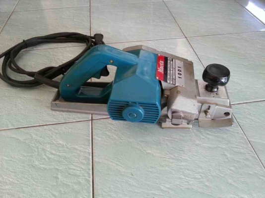 ขายกบไฟฟ้าขนาด3นิ้วพร้อมใช้งานสภาพสวยๆถูกครับ