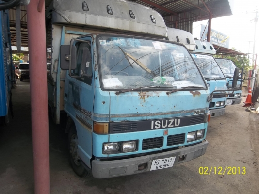 ขาย ISUZU NPR 3.6 110แรง มี 3 คัน ให้เลือก