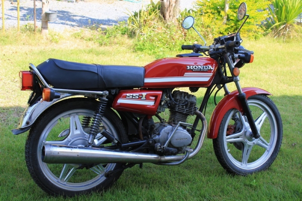 ขายHonda ss-1 sport classic แนวคาเฟ่รุ่นแรกจากฮอนด้า ทะเบียนพร้อมโอน