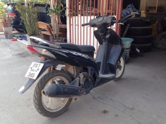 ขาย ฮอนด้าคลิก สภาพสวย ราคาถูก