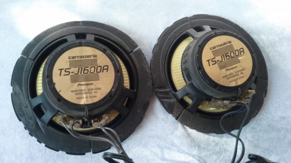 Pioneer แกนร่วมสองทางขนาด 6" พร้อม Network