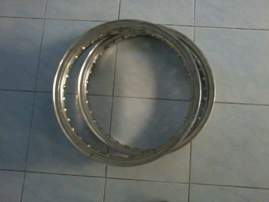 ล้อ takasako japan ขอบ18 หนา2.15 ล้อ takasako japan ขอบ18 หนา2.15