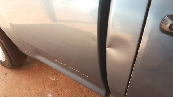 ***ขายแล้วครับขอบคุณ Truck2hand ขาย ตอนดียว ISUZU SPARK EX  3.0 D-MAX ปี46/03 เครื่องเดิมเกียร์เดิม เครื่องแน่นดี ช่วงล่างคัสซีสวยเดิมไม่ผุ กระบะดีมีพื้นปูกระบะ สีนสันเดิมบาง มีตำหนิบ้าง ภายในดีคอนโซลครบ แอร์ พ.พาวเวอร์ ล้อแม็ก ยางสวย4เส้น หน้าเดิม เก็บนิ