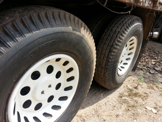 HINO FM3M  ยอดจัดไฟแนนซ์ได้ 900,000 บาทค่ะ บ.ราชธานีลิสซิ่ง