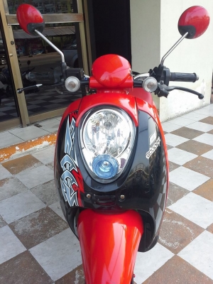 ขายถูก รถสวยม๊ากๆ Scoopy &ndash; i ปี 2554 (ล้อแม็กซ์) คุณภาพดีมาก