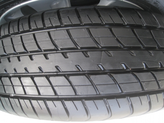 ขายล้อแม็ก Toyota vios ป้ายแดง 15"x5.5" et45 4รู100+ยางปี13 สนใจติดต่อเล็กคลองสามครับ (081-3747940) ขายล้อแม็ก Toyota vios ป้ายแดง 15"x5.5" et45 4รู100+ยางปี13 สนใจติดต่อเล็กคลองสามครับ (081-3747940)