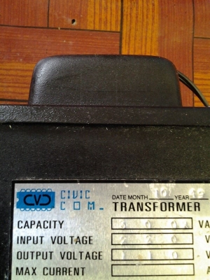 ขาย หม้อแปลงไฟฟ้า 220โวลต์ เป็น 100-110 โวลต์ ขาย หม้อแปลงไฟฟ้า 220โวลต์ เป็น 100-110 โวลต์