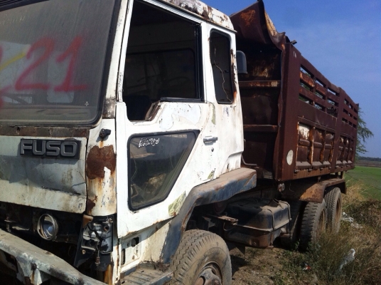 Mitsubishi  MA กระบะสามมิตร