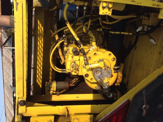 ขายรถแบ็คโคร kobelco sk 120-3 สภาพพร้อมใช้ ขายรถแบ็คโคร kobelco sk 120-3 สภาพพร้อมใช้