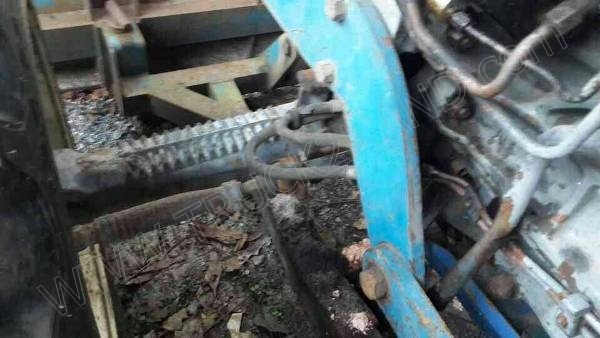 รถไถ ยี่ห้อ FORD NEW HOLLAND รุ่น 6610 อุปกรณ์ มีใบมีด กับจาน7