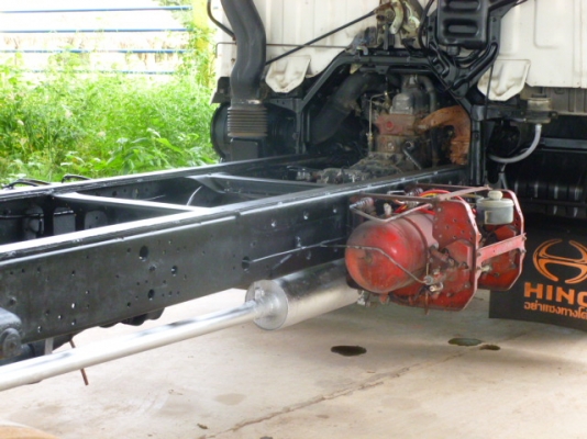 แสงฟ้าเต้นรถ///จำหน่ายรถ6ล้อ HINO-FD174B เครื่อง175