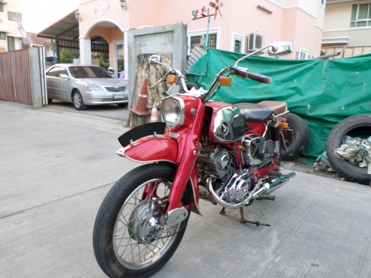 วุฒินนบุรี// ขาย C92 หมูแดงๆน่าใช้คับเครื่องดีสตาสมือสภาพรถเดิมๆแห้งๆราคาแบบเบาๆคับ