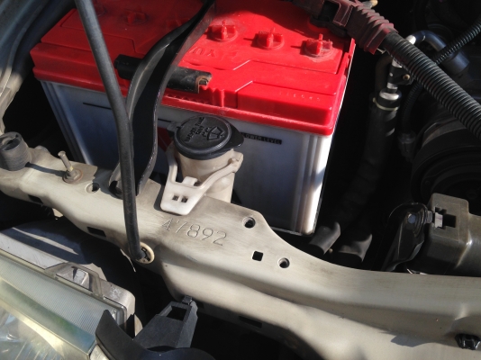 *ปรับราคา265,000* TOYOTA D4D 2.5E Limited 4 ประตู Sport Cruiser 2WD เกียร์ MT รุ่นพิเศษ ปี 2003 *ปรับราคา265,000* TOYOTA D4D 2.5E Limited 4 ประตู Sport Cruiser 2WD เกียร์ MT รุ่นพิเศษ ปี 2003