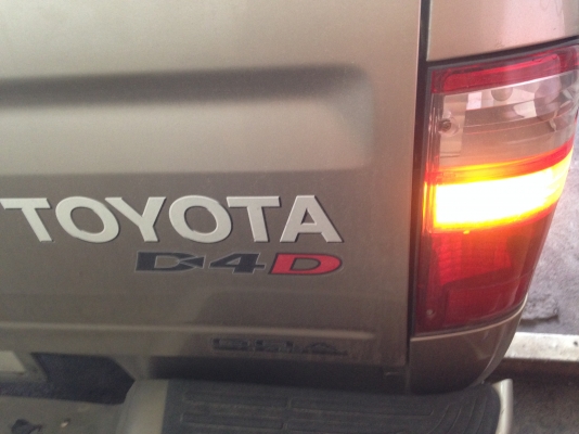 *ปรับราคา265,000* TOYOTA D4D 2.5E Limited 4 ประตู Sport Cruiser 2WD เกียร์ MT รุ่นพิเศษ ปี 2003 *ปรับราคา265,000* TOYOTA D4D 2.5E Limited 4 ประตู Sport Cruiser 2WD เกียร์ MT รุ่นพิเศษ ปี 2003