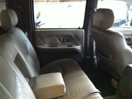 *ปรับราคา265,000* TOYOTA D4D 2.5E Limited 4 ประตู Sport Cruiser 2WD เกียร์ MT รุ่นพิเศษ ปี 2003 *ปรับราคา265,000* TOYOTA D4D 2.5E Limited 4 ประตู Sport Cruiser 2WD เกียร์ MT รุ่นพิเศษ ปี 2003