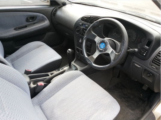 ขายท้ายเบนซ์ ck2 1.5+lpg หัวฉีดแต่ง evo4 สวยมากๆครับ