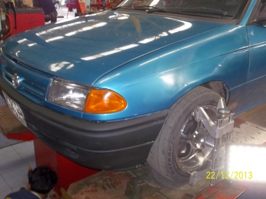 ขายเก๋งโอเปิลแอสตราปี93 เครื่องนิสสันหัวฉีดSR 2000CC ติดแกซ LPG แล้ว