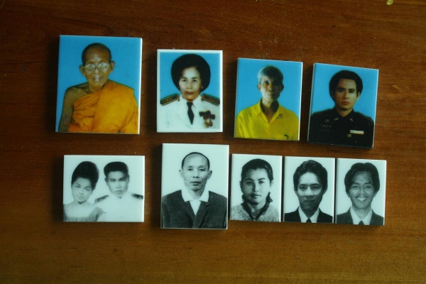 รับทำป้ายหินอ่อน ป้ายอัฐิ ทำรูปเซรามิกแบบทนรับประกันไม่ซีดไม่จาง