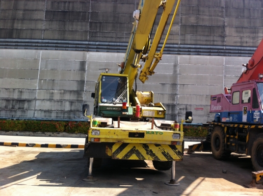 ขายรถเครน 25ตัน 4ล้อใหญ่ ยี่ห้อKATO SR250-H-V เอกสารอินวอย