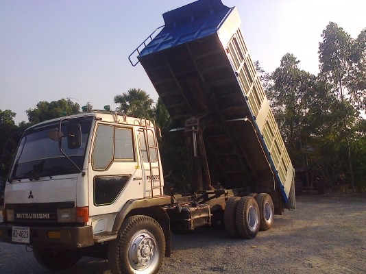 ขายด่วน เจ้าของขายเอง รถสิบล้อมิตซูบิชิเทอร์โบ TF6D16 เครื่องเดิม เกียร์เดิม เกียร์ลาย ดุมหน้าจีบ เพลาบุม ยางดี90\% แอร์เย็น ขายด่วน เจ้าของขายเอง รถสิบล้อมิตซูบิชิเทอร์โบ TF6D16 เครื่องเดิม เกียร์เดิม เกียร์ลาย ดุมหน้าจีบ เพลาบุม ยางดี90\% แอร์เย็น