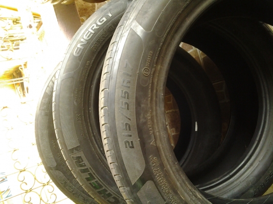 ขายยางมิชลิน/215-55-17 ปี10 3 เส้น