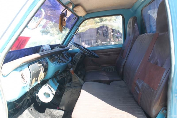 ขาย รถหกล้อดั้ม ISUZU TL 85แรงม้า