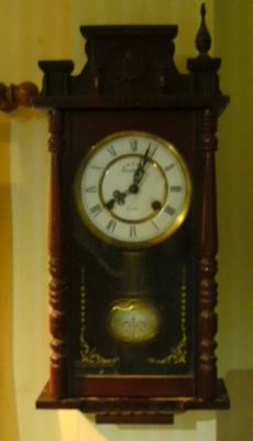 บริการซ่อมนาฬิกาแขวน นาฬิกาตู้ โบราณ