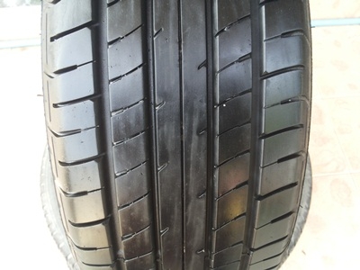 ขายยาง185/55/15 ปี 11/3เส้นปี10/1เส้น DUNLOP SP230 1 ชุด