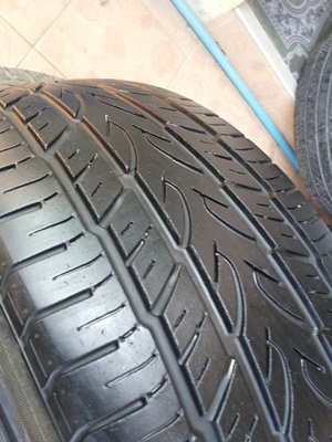 ขายยาง205/50/16 ปี 10/2เส้นปี09/2เส้น YOKOHAMA Adrive 1 ชุด