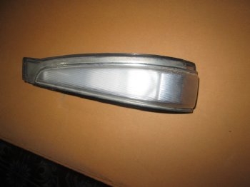 ขาย ไฟเลี้ยวมุมกระจกมองข้างไฟฟ้าตัวยาว Dmax 09 ด้าน LH