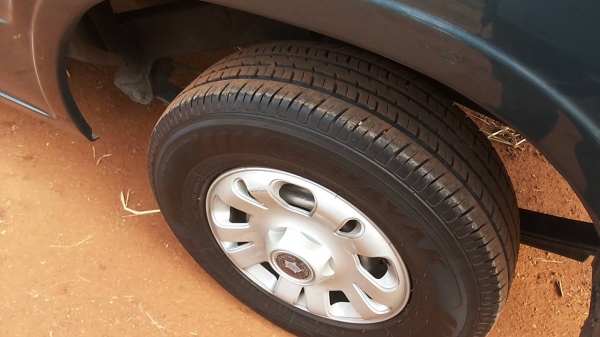 **245,000 บ.ต่อรอง**ขายกระบะแค็ป เดิมๆบางๆ มือเดียวป้ายแดง ดราก้อนอาย 2.8 SX ปี40/97 เครื่องเดิมเกียร์เดิม แน่น แรง ช่วงล่างคัสซีสวยเดิมไม่มีผุ ไม่ดาม กระบะสวยพื้นปูกระบะ ล้อแม็ก ยางใหม่4เส้น หน้า-หลังเดิม หัวเก๋งบางภายในสวยครบ พ.พาวเวอร์ แอร์เย็น สีสันสว