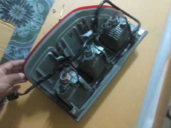 ขายชุดไฟท้าย LH ใส่รถ FORD RANGER 2013 โคมดำ ขายชุดไฟท้าย LH ใส่รถ FORD RANGER 2013 โคมดำ