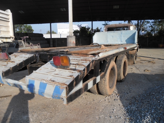 ขายรถบรรทุกรถแบคโฮ HINO KT920 เพลาเดียวบรรทุกรถ 200 ทะเบียนแจ้งจอดชุดโอนครบ