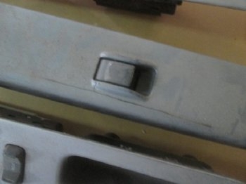 ขาย ชุดสวิตซ์กระจกประตู DMAX CAB4 2007 ขาย ชุดสวิตซ์กระจกประตู DMAX CAB4 2007