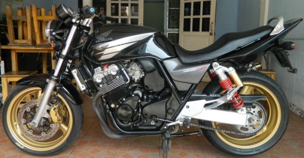 ขาย cb 400 vtec 3  ปี 2004  อินวอย สรรพสามิตร  ตัวจริง  สภาพสวย