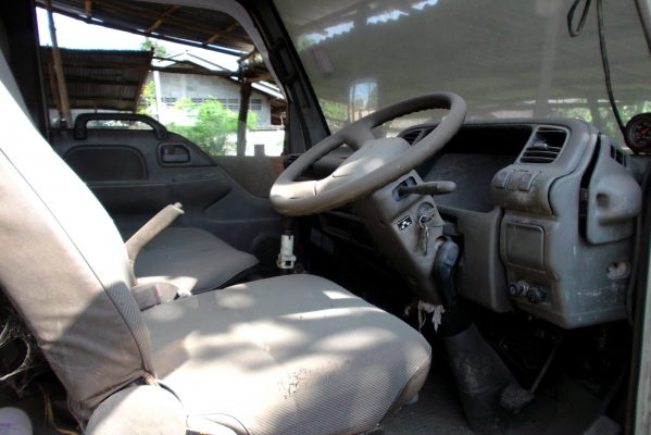 ขายด่วนรถ6ล้อDIติดเครน2.5ตันชุปเปอร์แชดท้องV4ปอก5ชัก