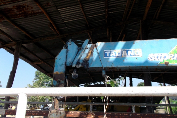 ขายด่วนรถ6ล้อDIติดเครน2.5ตันชุปเปอร์แชดท้องV4ปอก5ชัก