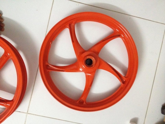 ขาย ล้อแม็ก LS ห้าก้านบิด ขาย ล้อแม็ก LS ห้าก้านบิด