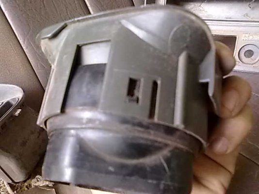 ลูกกะบะ โตโยต้า ฮีโร่  โป่งข้าง