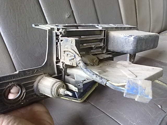 ลูกกะบะ โตโยต้า ฮีโร่  โป่งข้าง