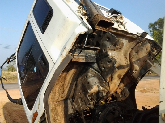 ISUZU  เดก้า  FRR32L  เครื่อง  195แรงม้า6HE1 เทอร์โบ  ยาว6เมตร