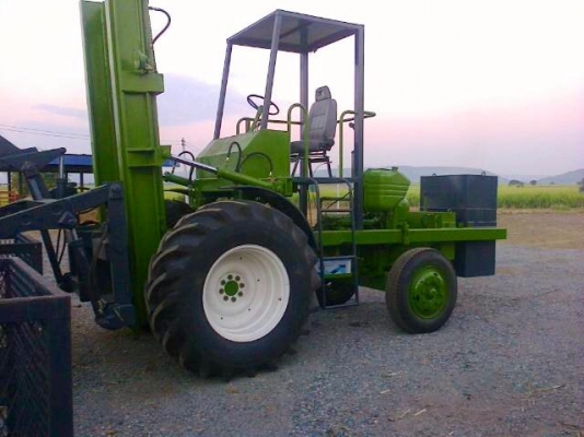 ขายรถตัดอ้อยของสามารถ