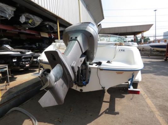 !!@@ขายเรือ Searay มือสอง 18 ฟุต พร้อมเครื่อง 140 แรง 2 จังหวะ และเทรลเลอร์ ตามสภาพ@@!!