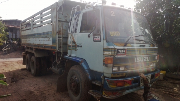 ขายด่วน ISUZU 210Fแต่วาง195TURBO INTERCOOLER สวย ๆ